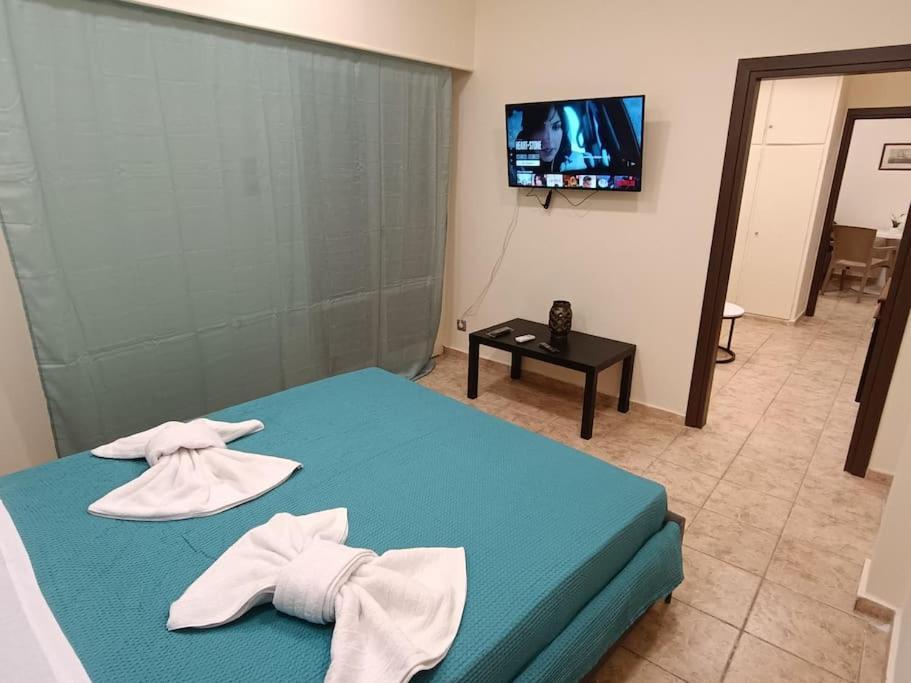 Athens Sky Suites 1 Пірей Екстер'єр фото